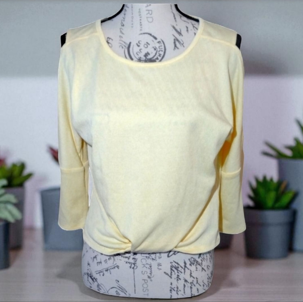 BCX Cold Shoulder Crop Top